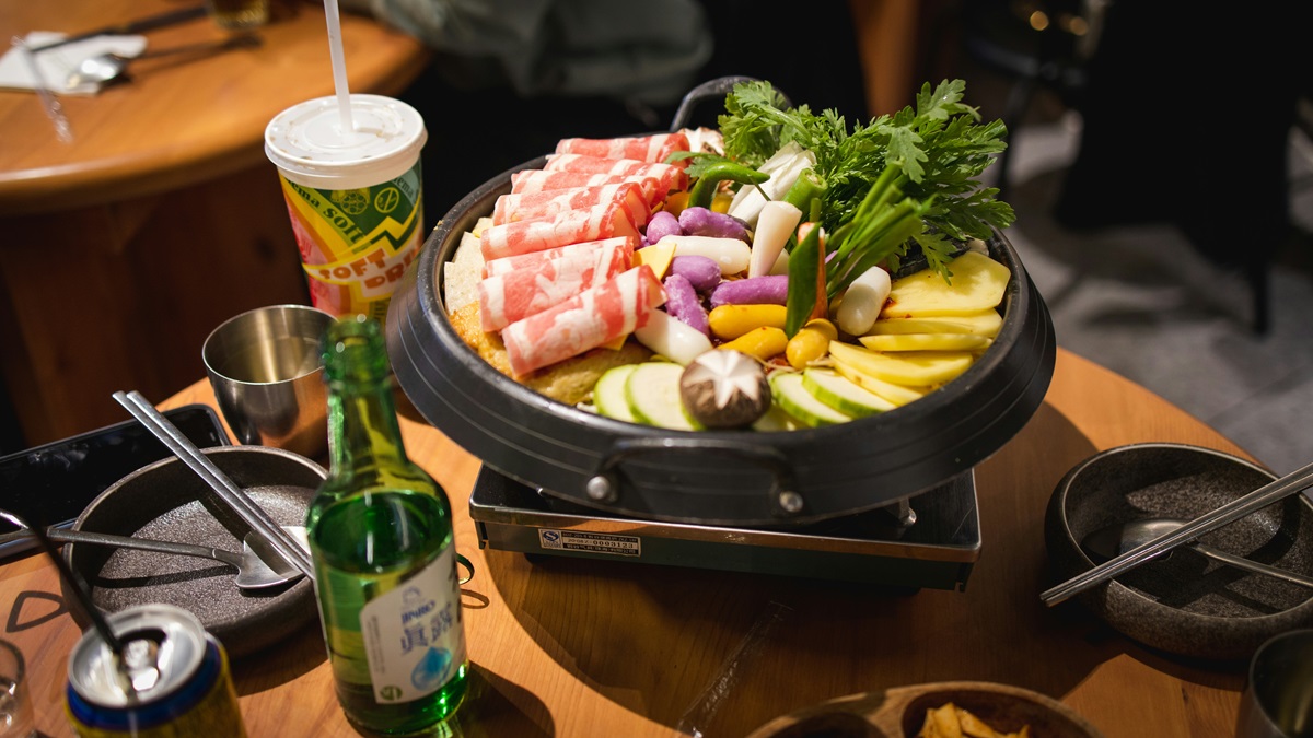Preparación de un hot pot chino