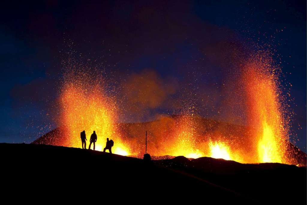 Islandia es la tierra de los volcanes activos, como el Eyjafjallajockull. Foto Vilhelm Gunnerson