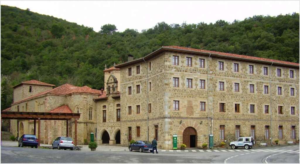 Monasterio de Santo Toribio de Liébana. Foto Wikipedia