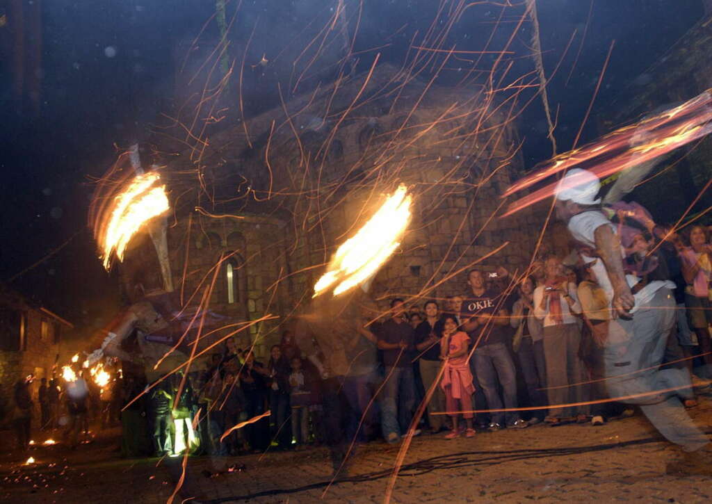 Fallas de Tahull. Foto Laurent Dominique - EFE