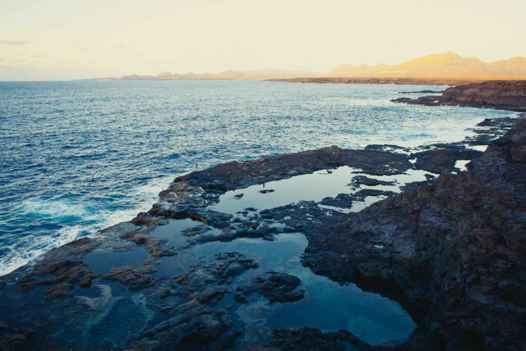 Piscina natural Los Charcones, Lanzarote.