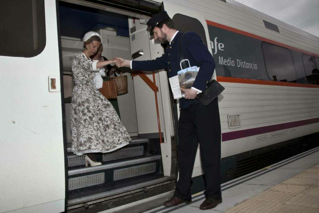 El Tren Campos de Castilla conecta Madrid y Soria