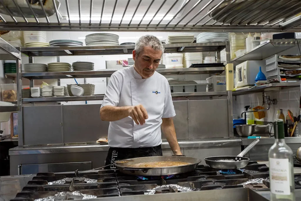 Javier Marqués, chef del restaurante RocaMar