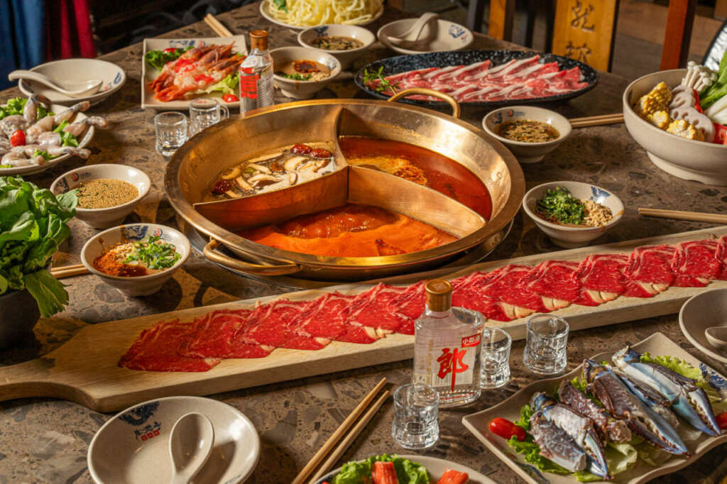 Hay más de 50 ingredientes para echar al hot pot