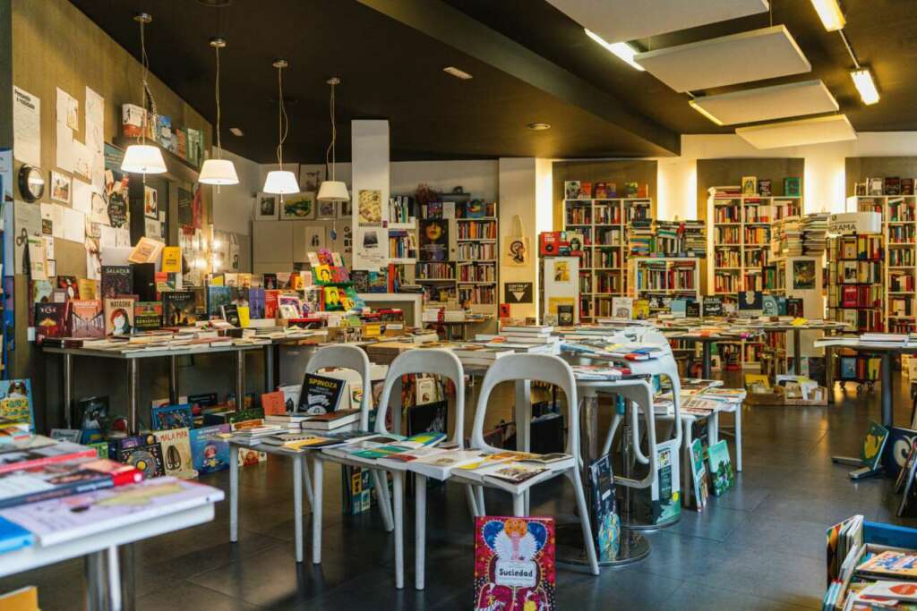 Librería Berbiriana, A Coruña