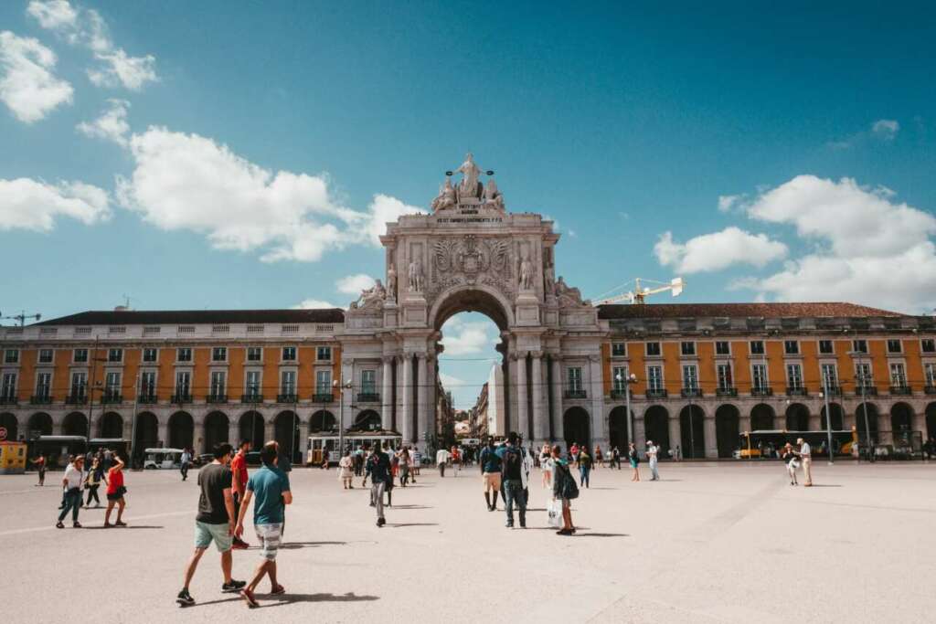 Arco de la plaza del Comercio en Lisboa