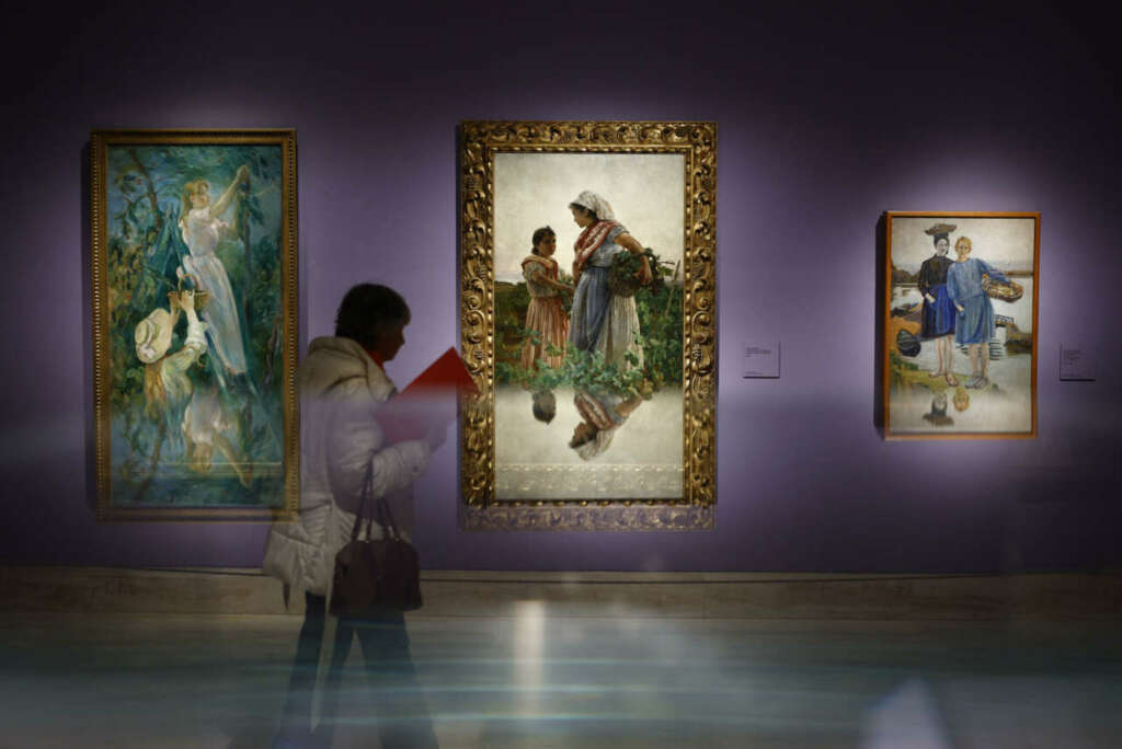 Una de las salas del Thyssen con la exposición Maestras