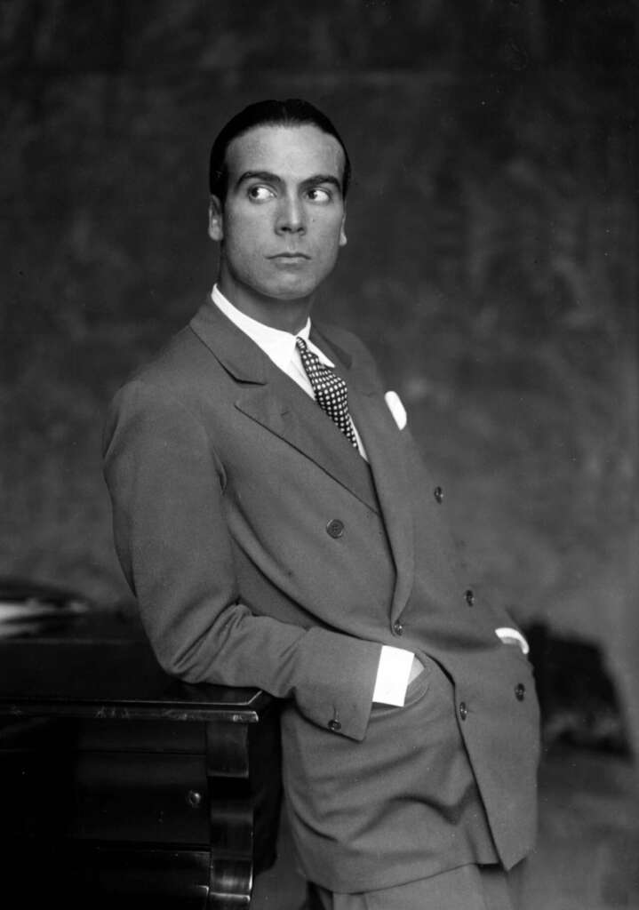 Cristóbal Balenciaga en 1927 en París