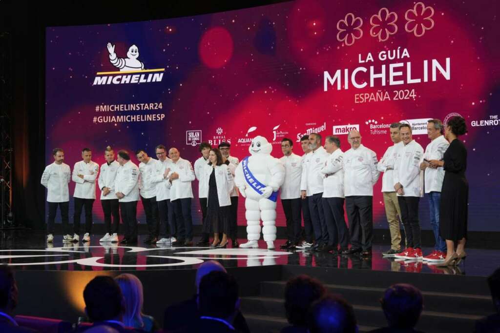Chefs de los restaurantes tres estrellas Michelin