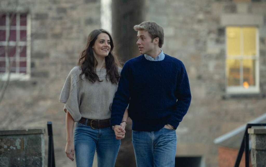 William y Kate en una escena de The Crown (Netflix)