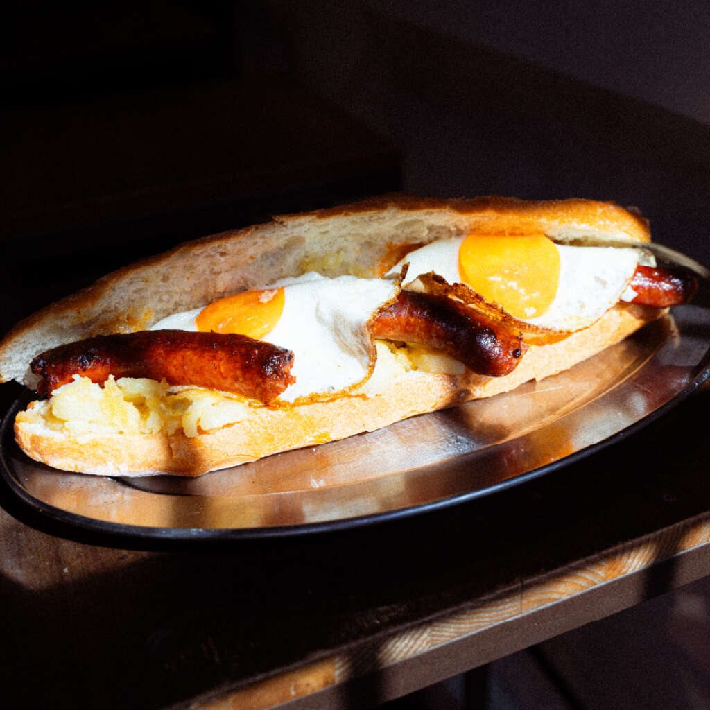 Bocadillo Chimo Bayo en Bodega La Aldeana 1927, Valencia.