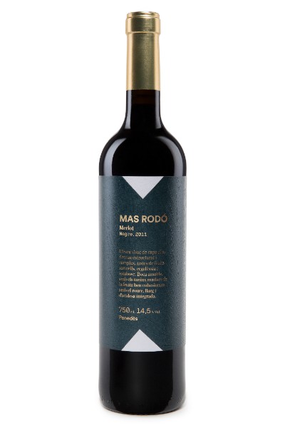Botella de vino tinto Mas Rodó Merlot 2016