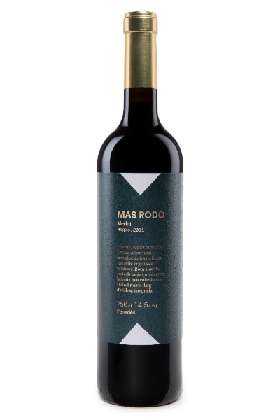 Botella de vino tinto Mas Rodó Merlot 2016