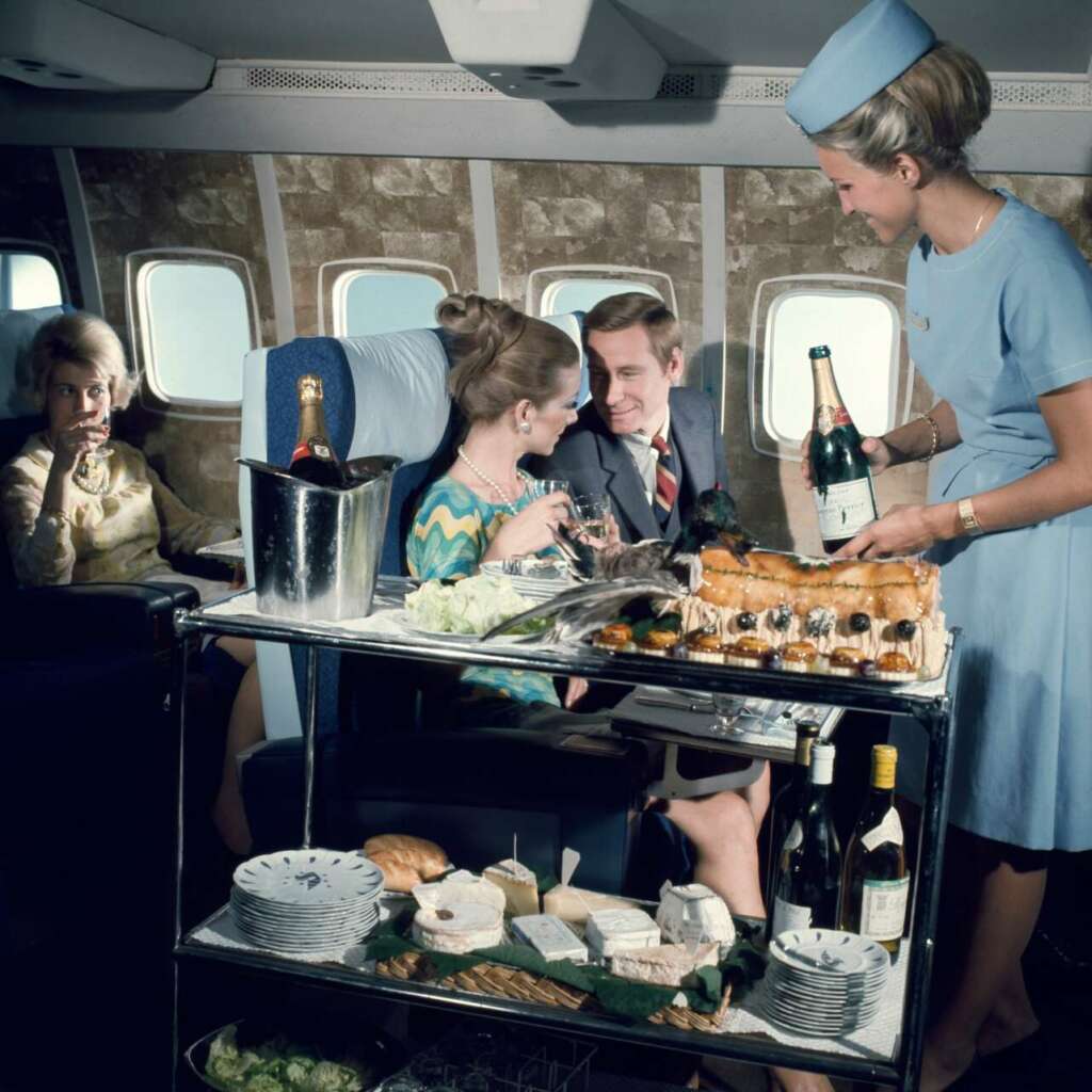 Un servicio en la clase Premiére de Air France en los años sesenta.