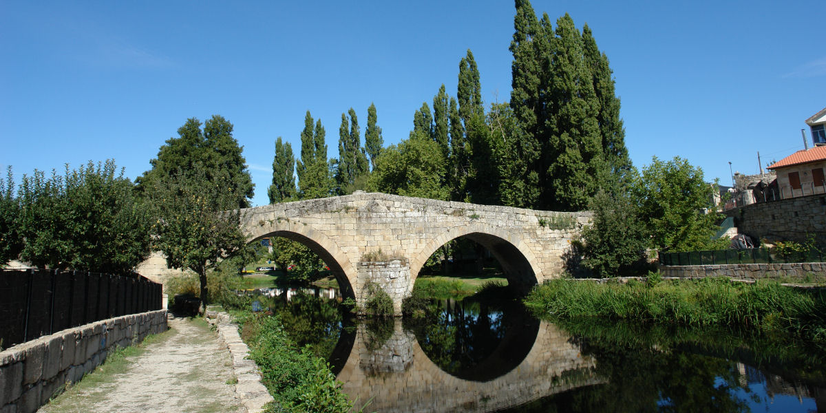 El pueblo de Allariz en Galicia