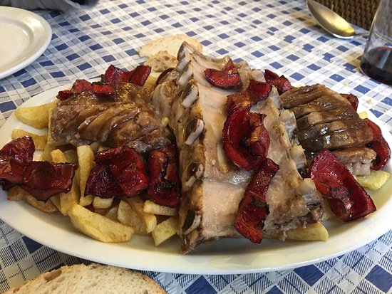 Plato de comida casera de La Viñuca