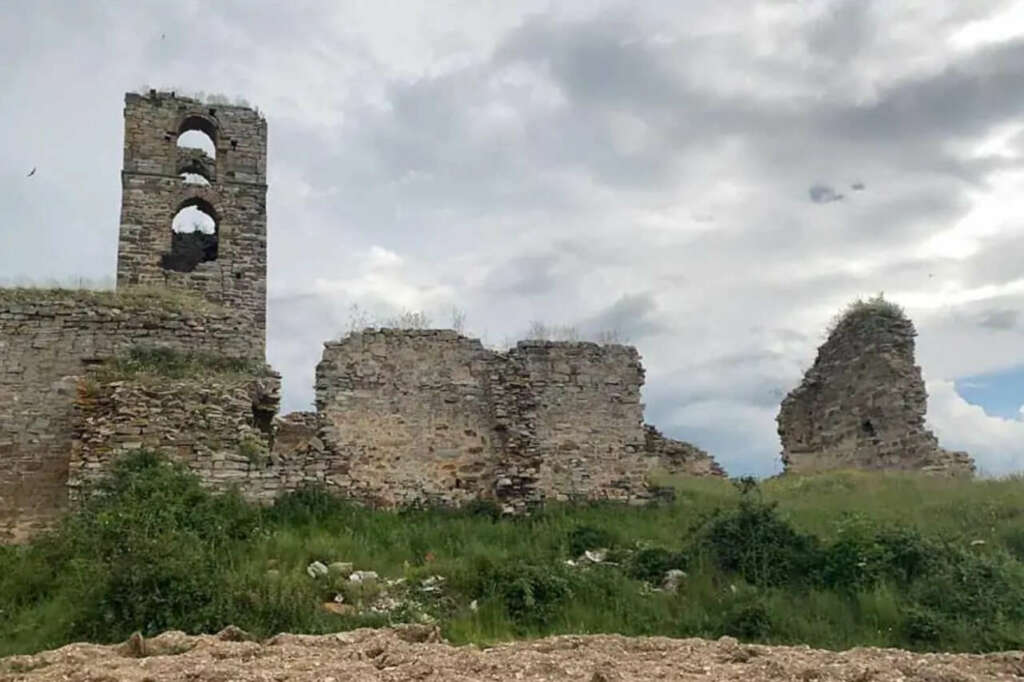 Las ruinas de la cobertura de Valdelavilla