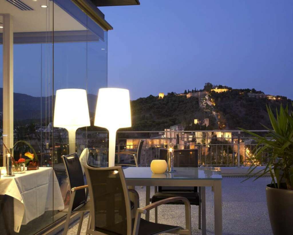 La terraza del Hotel AC de Málaga Paraíso