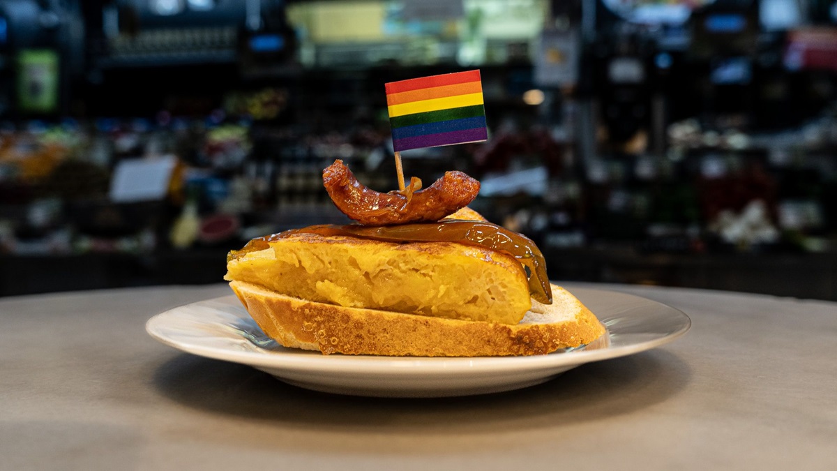 Una de las tapas del Mercado de Antón Martín