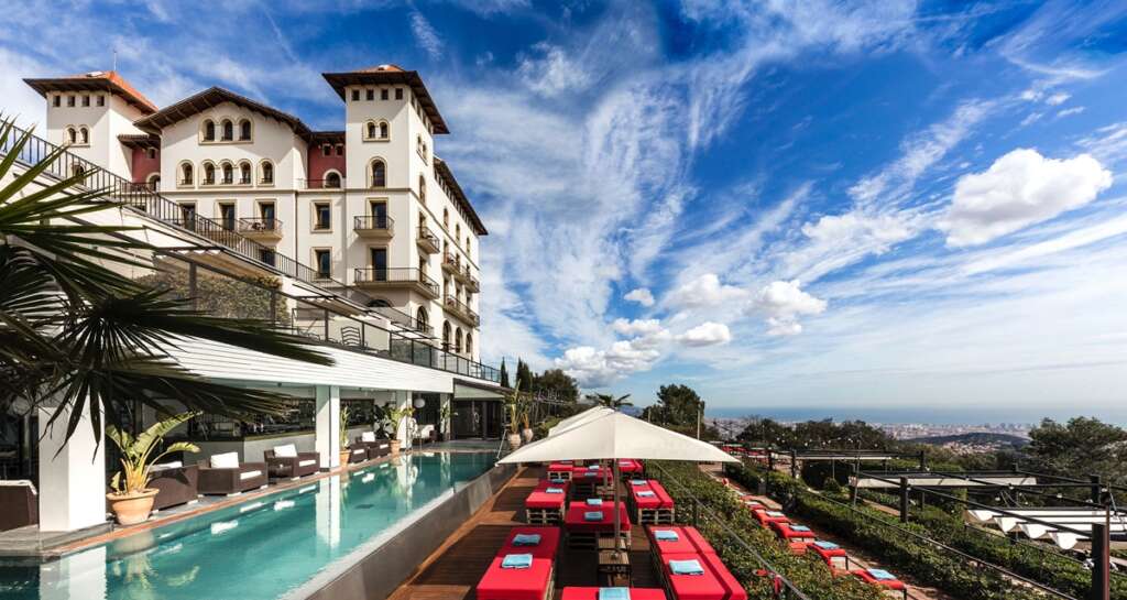 2-	El Gran Hotel La Florida se encuentra a 500 metros de altura