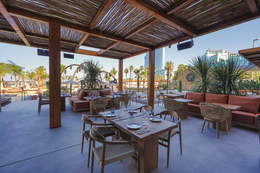 El restaurante tiene una capacidad para 350 comensales