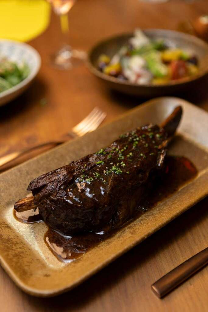 La recomendada costilla de ternera a baja temperatura