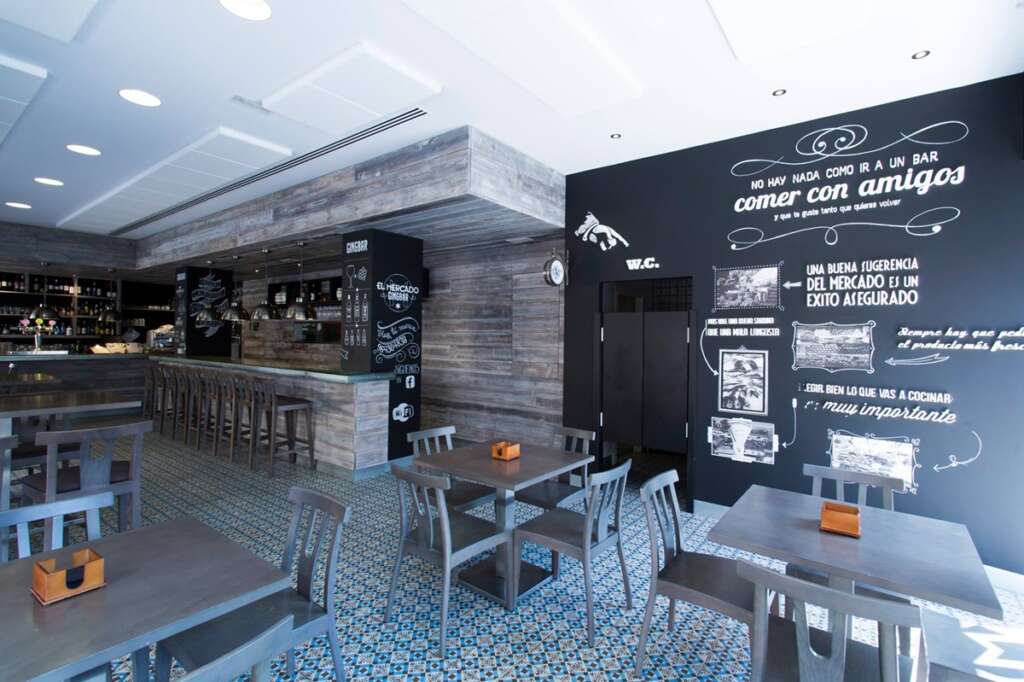 El Mercado Gin & Bar en Benicasim