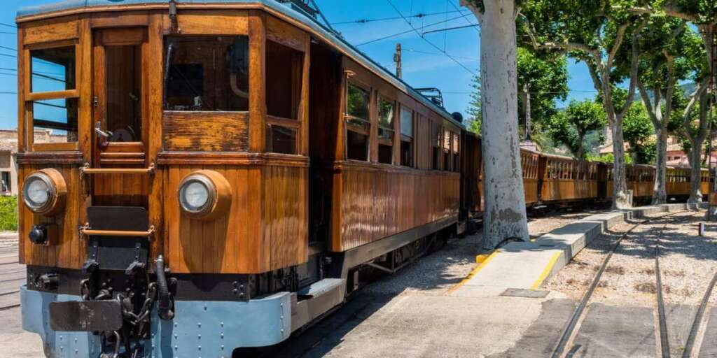 El tren de madera de Sóller en Mallorca