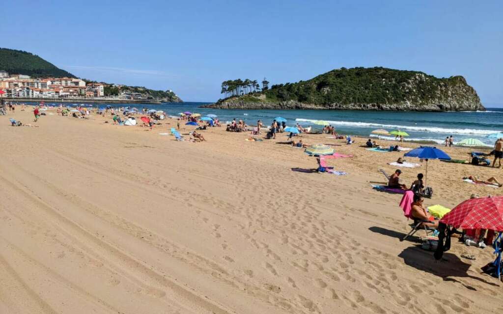 La playa de Karraspio, una de las playas de Lekeitio