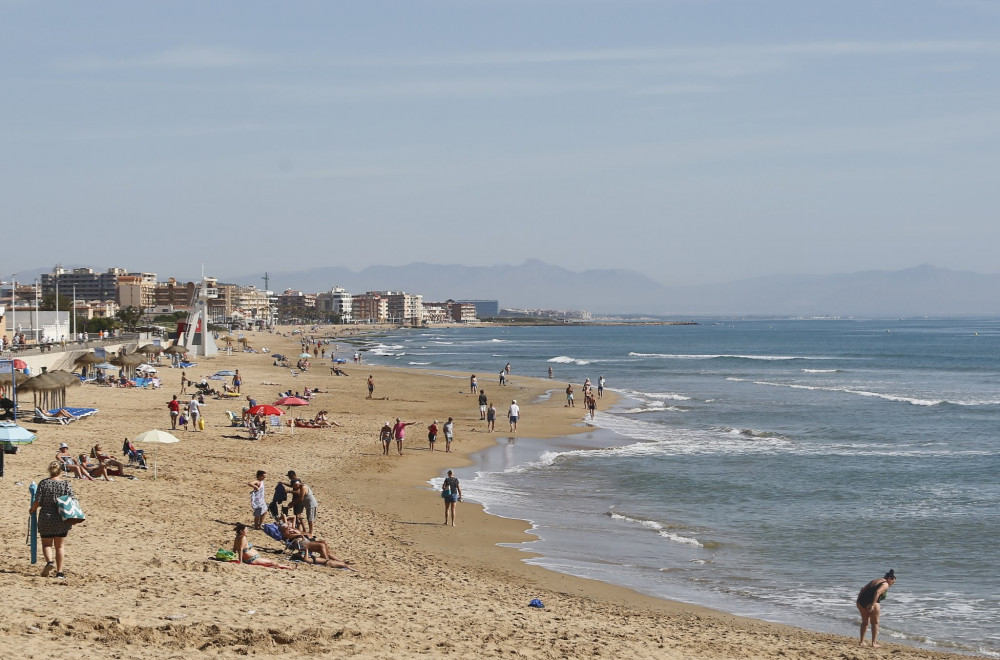 La playa de La Mata en Torrevieja