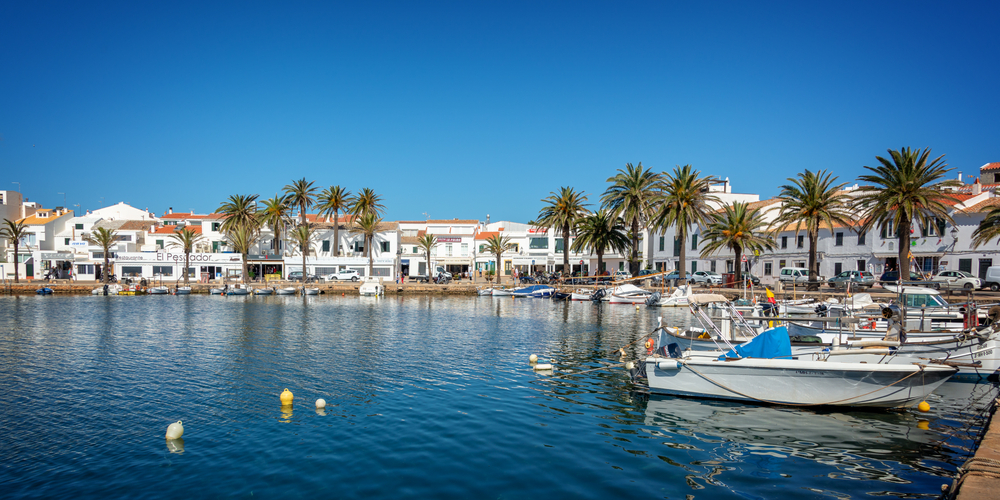 El puerto de Fornells en Menorca