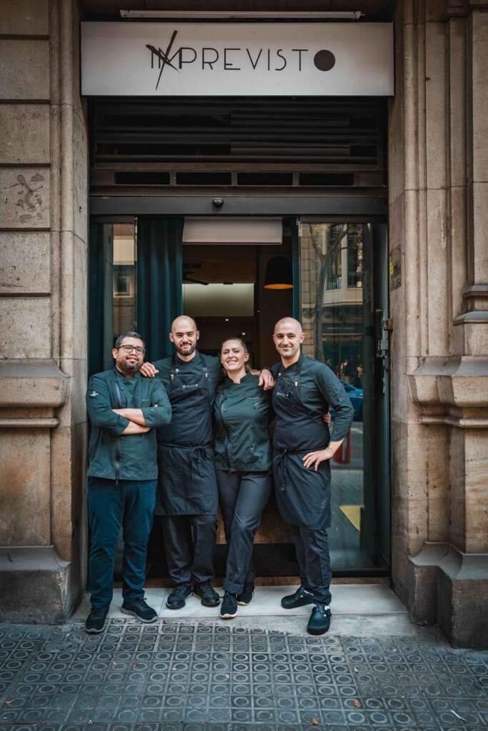 El equipo creador de improviso