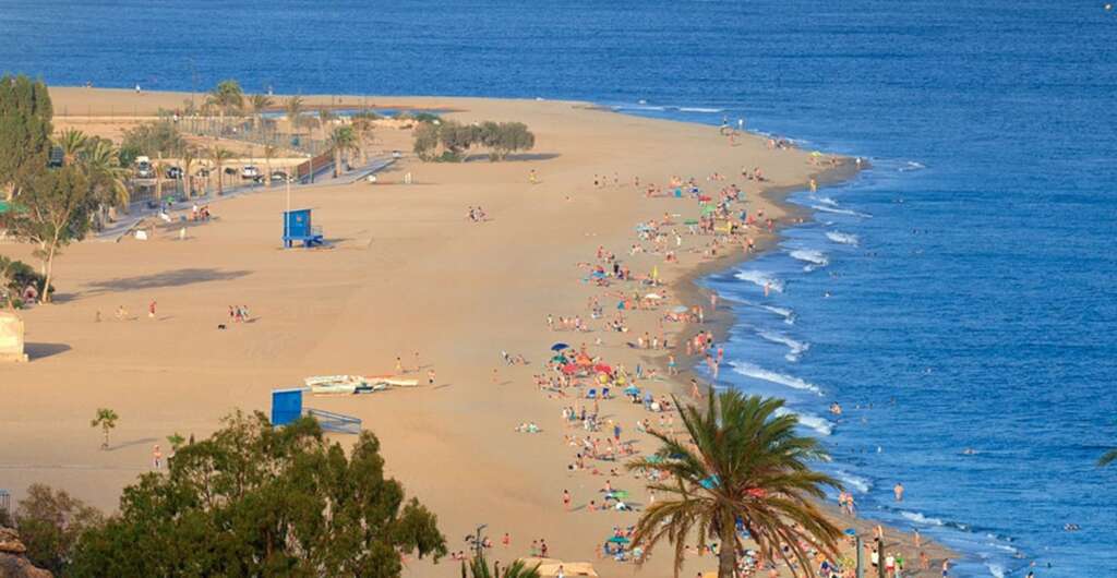 La playa de Bolnuevo en Mazarrón