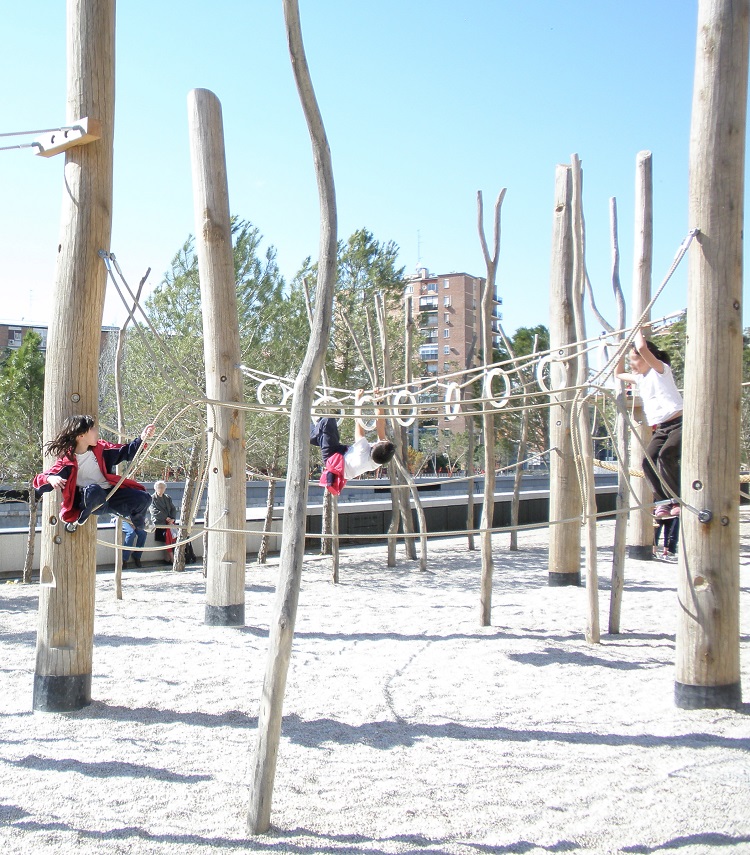 Área de juegos infantiles