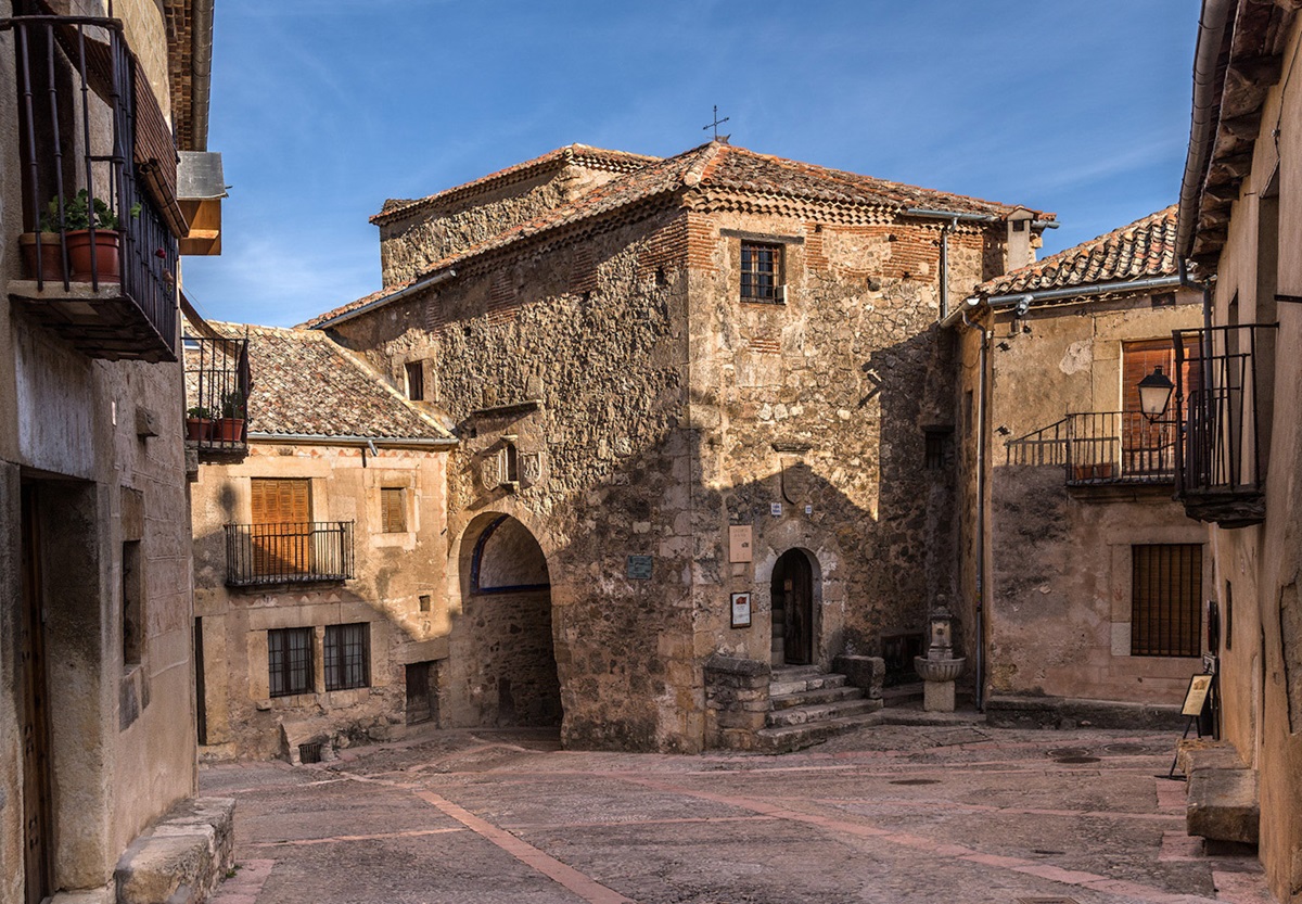 El pueblo de Pedraza en Segovia