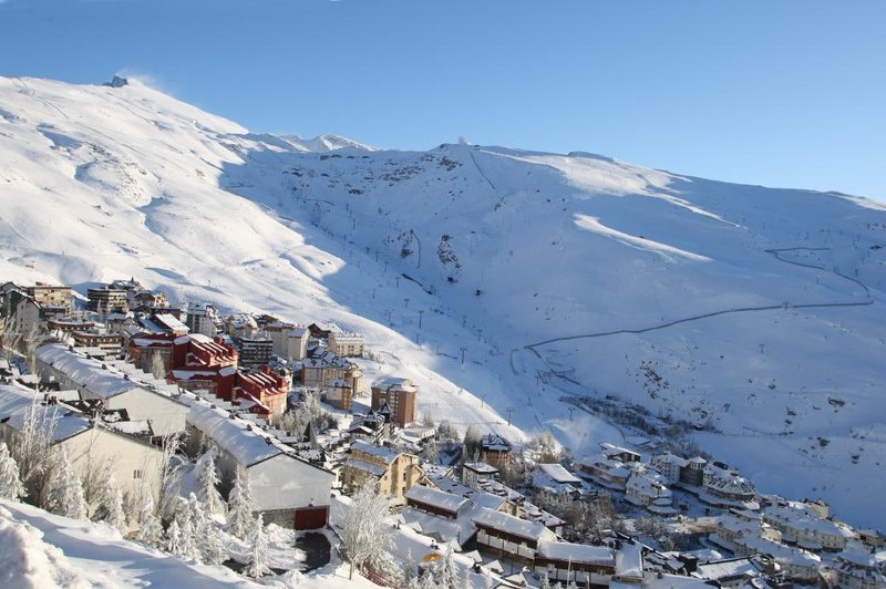 Sierra Nevada con nieve