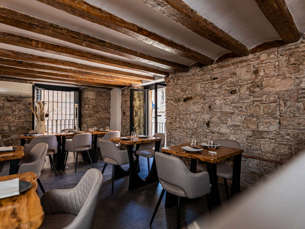 La sala de L'Antiquari Gastronòmic