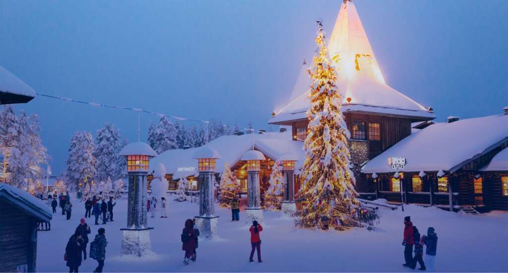 El Santa Claus Village en Finlandia, uno de los mejores destinos si te toca la Lotería y viajas con niños