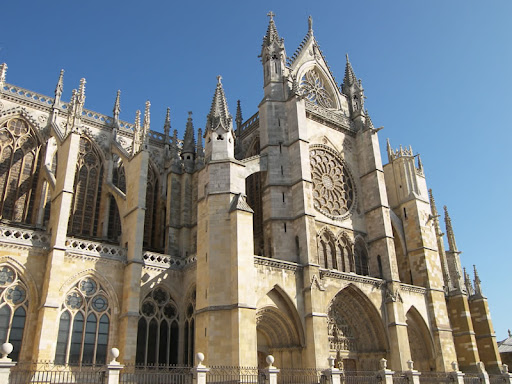 La Catedral de Santa María en León