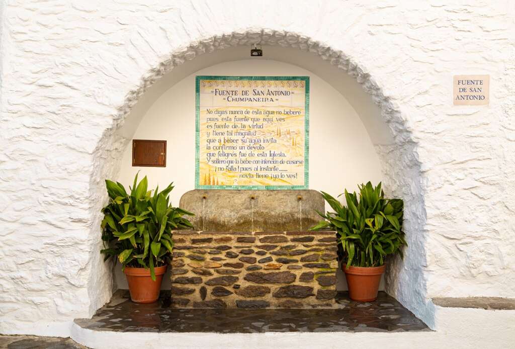 La fuente de San Antonio en Pampaneira