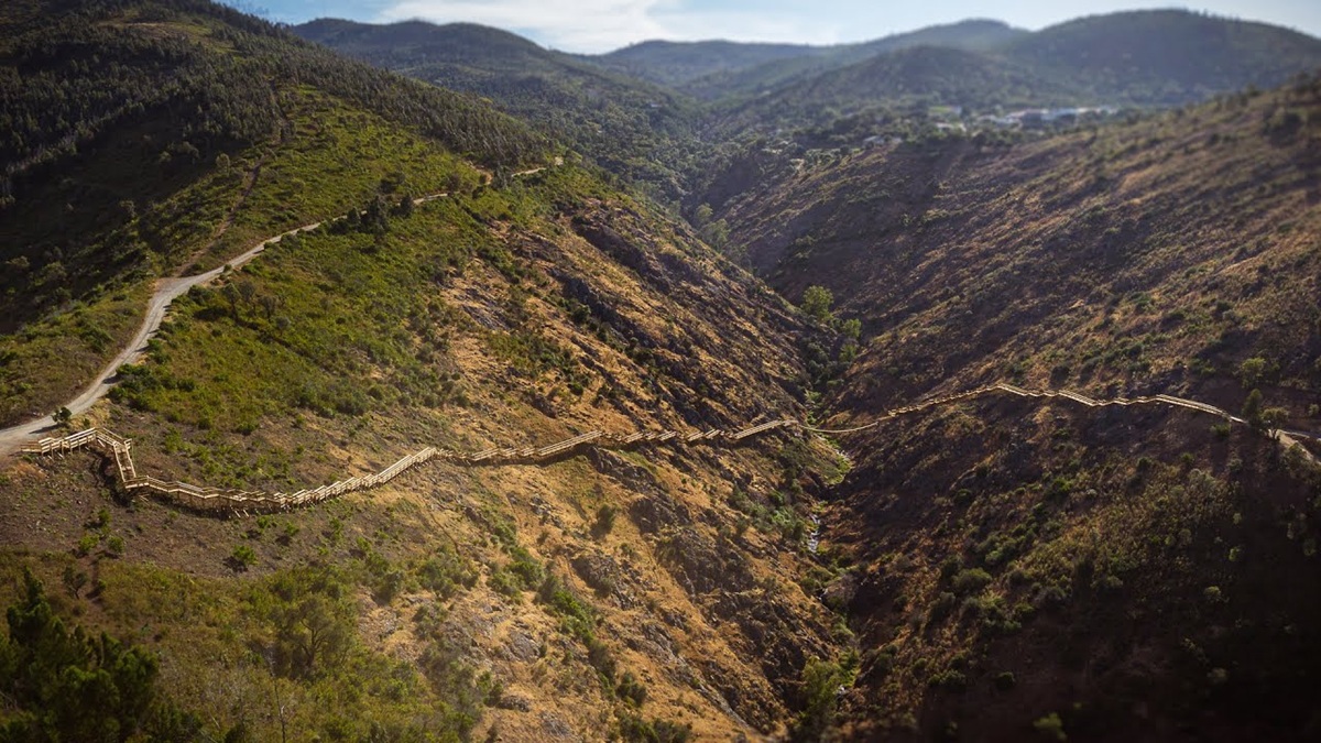 Las pasarelas del Barranco do Demo en el Algarve portugués