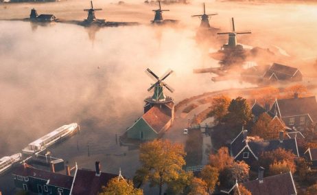 Imagen tomada con un dron de los molinos de