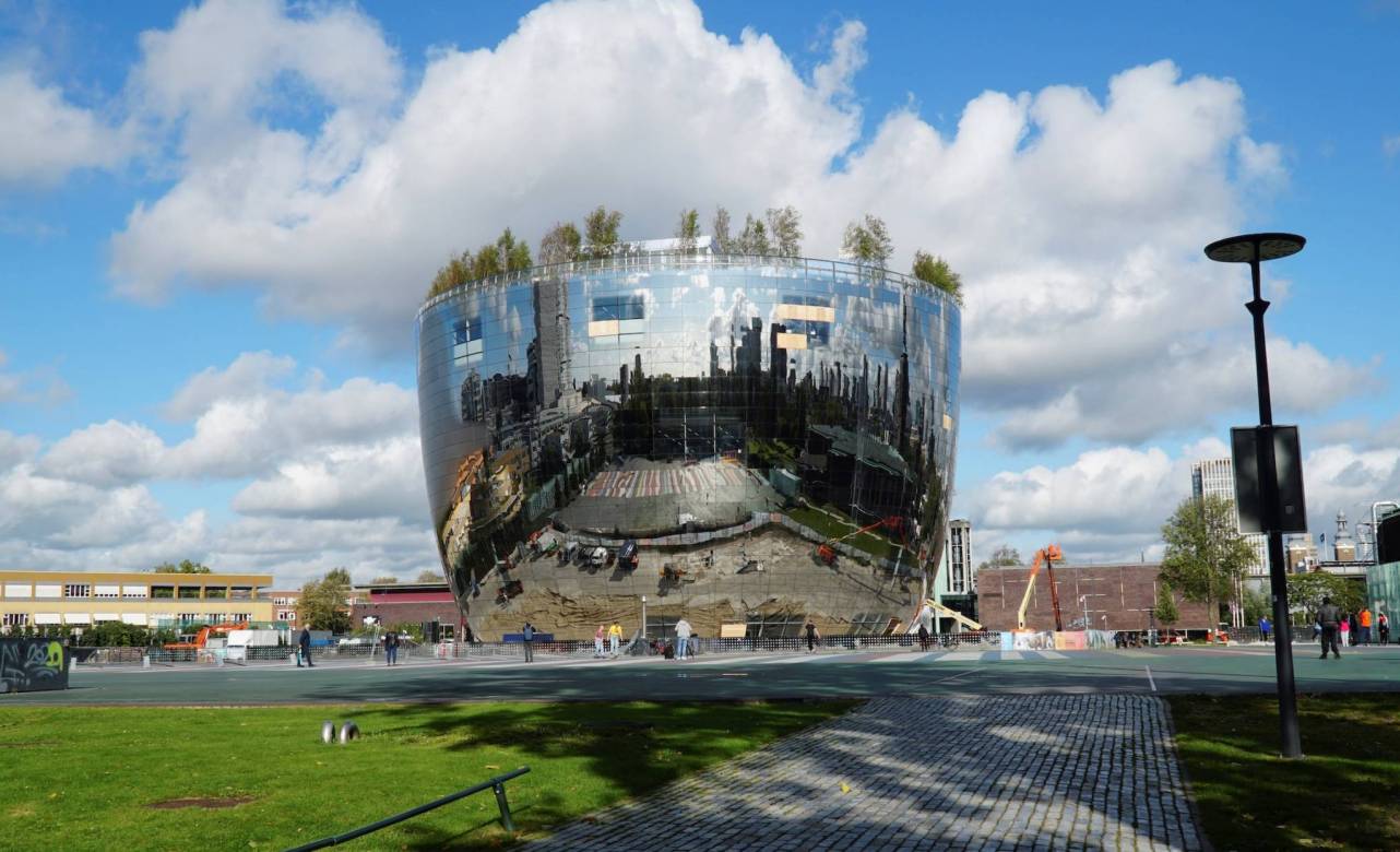 Depot o cómo serán los almacenes de los museos del futuro. Foto: Imane Rachidi | EFE.