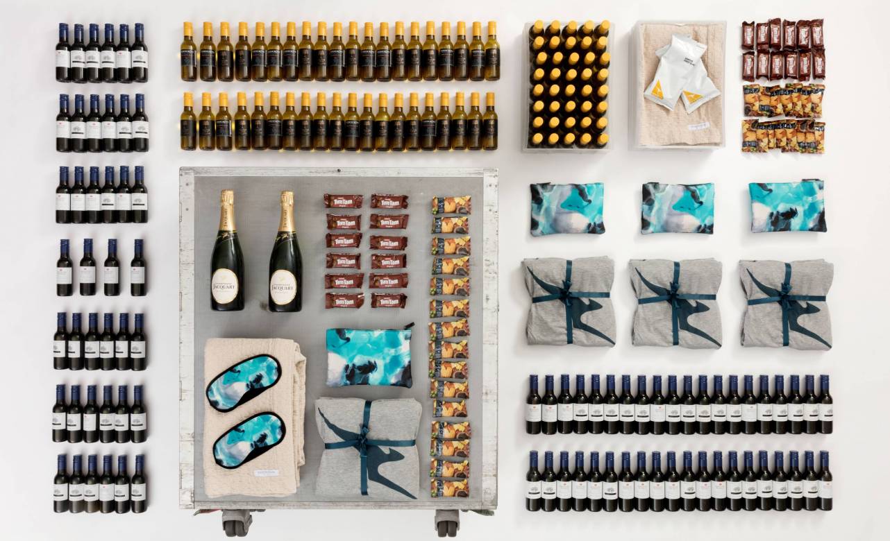 Kit de bebidas y amenities de Qantas. Foto: Qantas