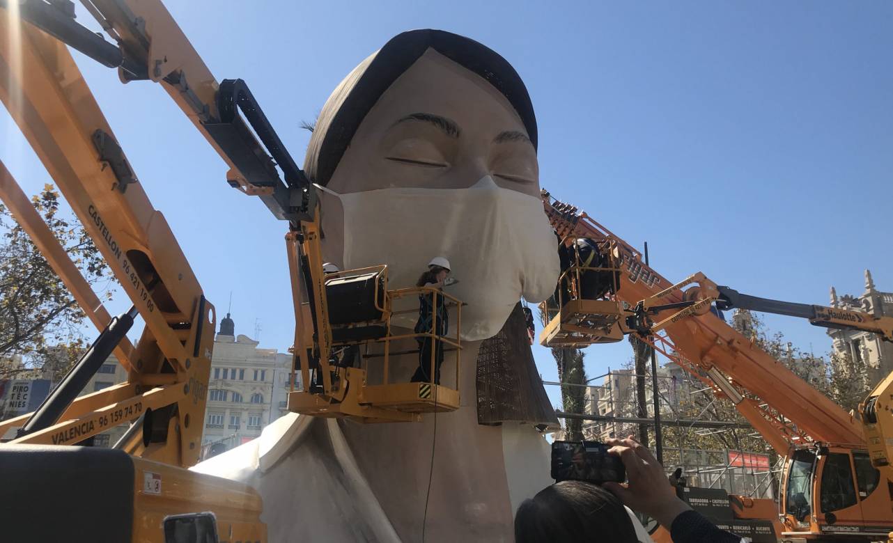 'El dia en que fue real', las fallas de Valencia sin arder