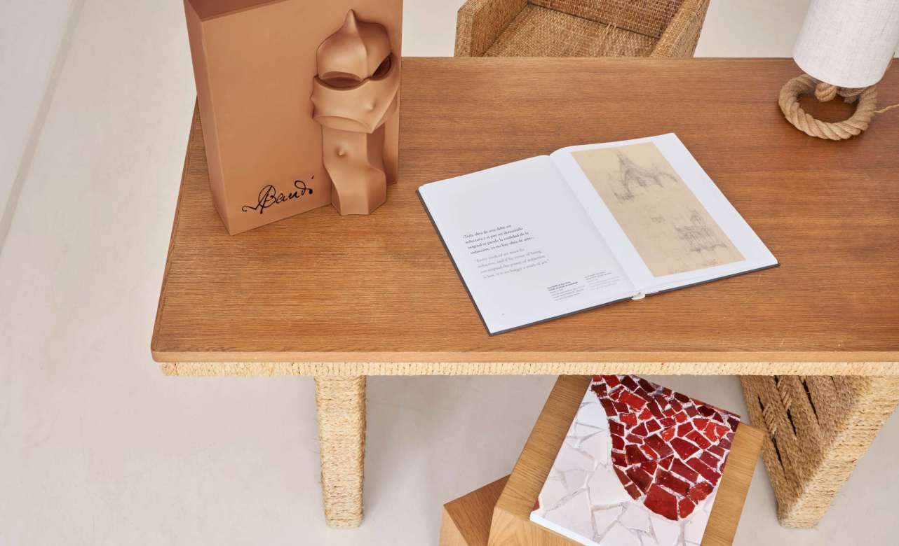 ARTIKA_GAUDÍ-M_YLLERA-081 Editorial Artika