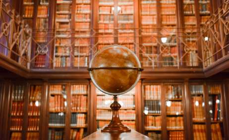 Biblioteca Arús Foto Cases Singulars