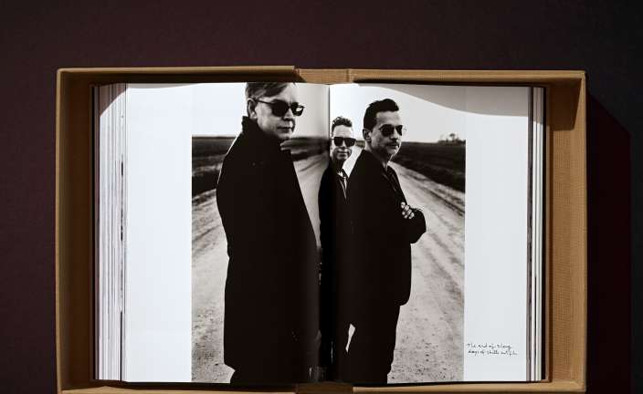 El libro cuenta con más de 500 fotografías. Foto Taschen.