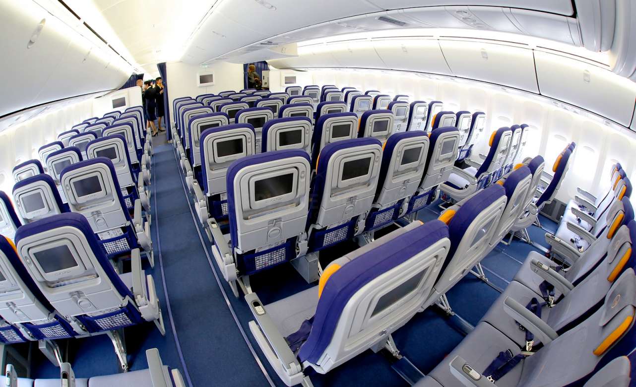 Clase economica B747