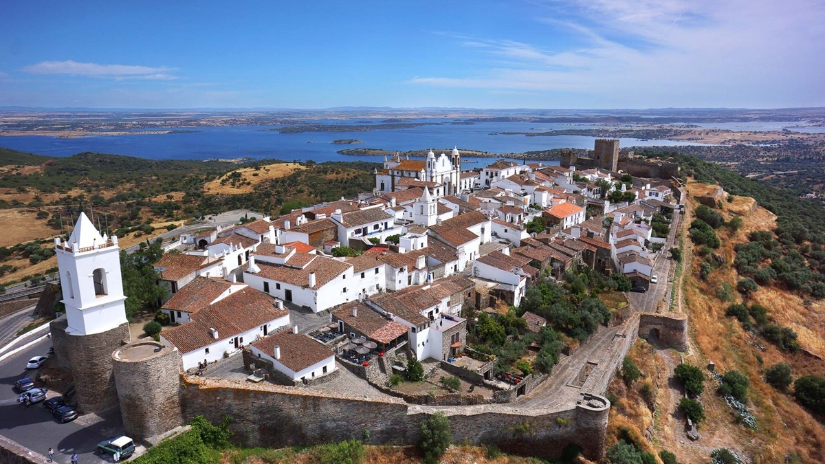 El pueblo de Monsarraz en Portugal
